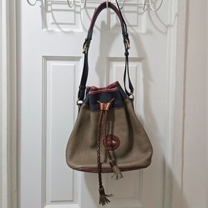 DOONEY & BOURKE Vintage 90s Teton Leather Drawstring Shoulder Bag • Boho / AWL